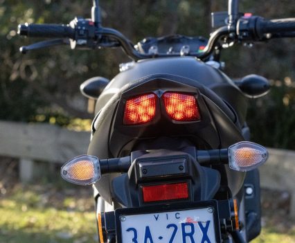 BikeReview-2025-Suzuki-SV650 (49)