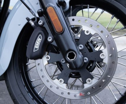 BikeReview-2025-BMW-R 18 Classic Review (3)