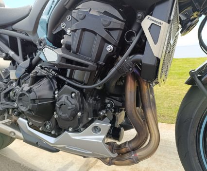 BikeReview-2025-Kawasaki-Z900 Review (4)
