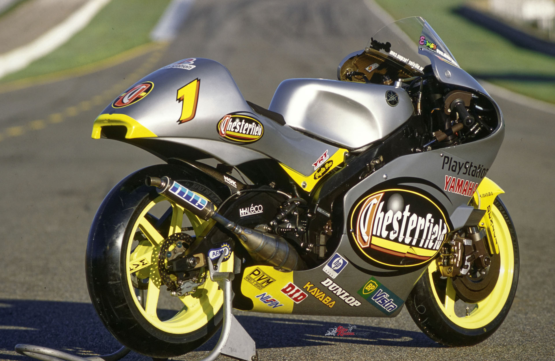 Zero mechanical DNFs all year long on a bike which was apparently easier to work on than the NSR250, with everything more accessible.