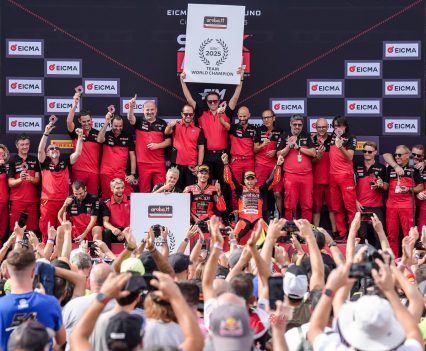 BikeReview-WorldSBK-2025-Rd 11 Estoril (5)