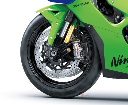 BikeReview-2026-Kawasaki-ZX-10R (21)