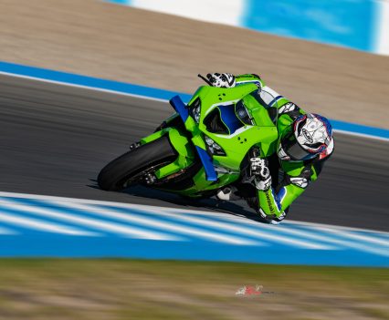 BikeReview-2026-Kawasaki-ZX-10R