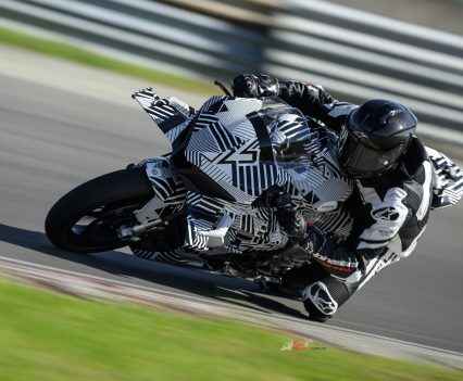 BikeReview-CFMOTO-V4 SR-RR (44)