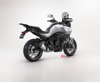 BikeReview-Norton-2026-Atlas GT (7)