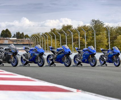 BikeReview-Yamaha-2026_R_Family_DPBMC_AUS_STA_002
