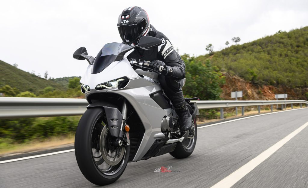 The Manx R wears clean, purposeful bodywork free of oversized winglets.
