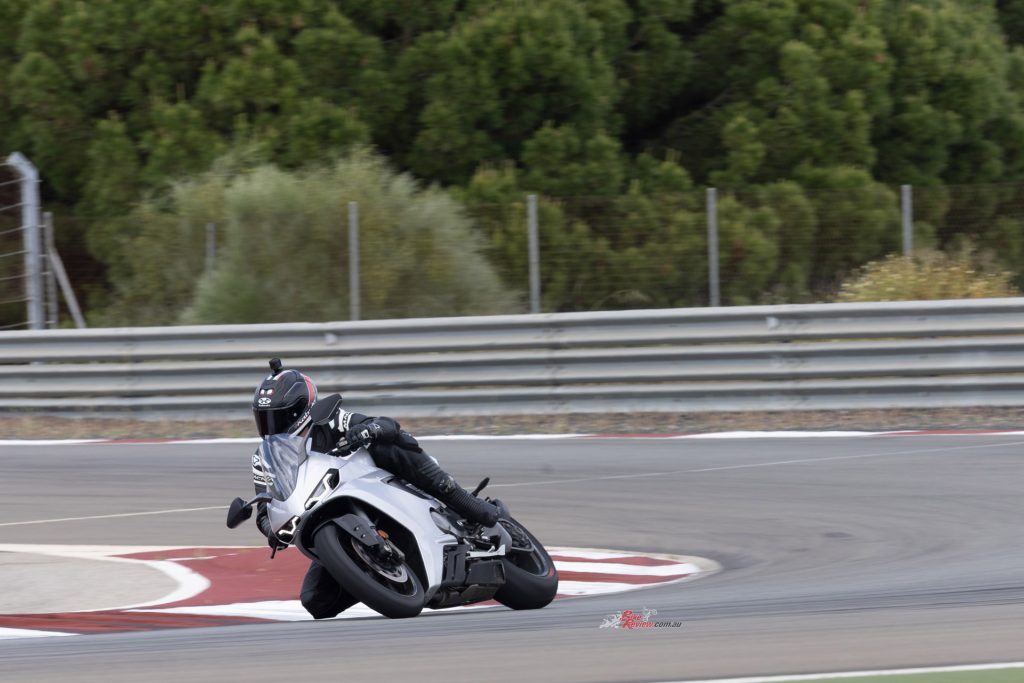 The revised chassis geometry sharpened the Manx R on the circuit.