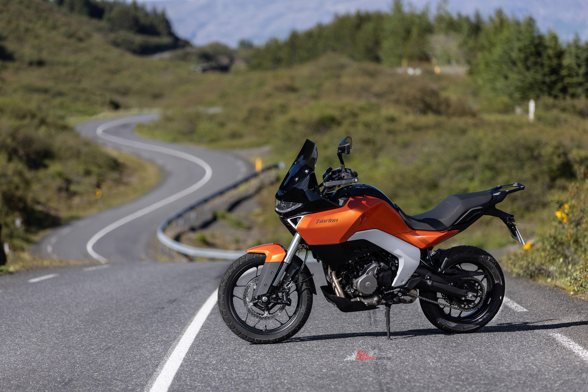 The route was primarily road focused, with long stretches of sealed roads broken up by sections of well-maintained gravel roads and blue metal tracks.