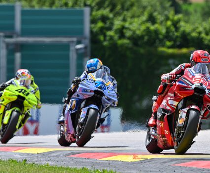 BikeReview-MotoGP Round 11 (3)
