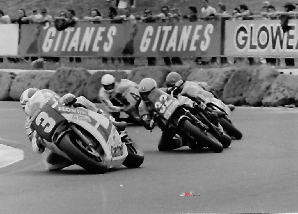 Mal ‘Wally’ Campbell leads Rob Phillis through Calder, with the pair among the stars of Australia’s superbike era.