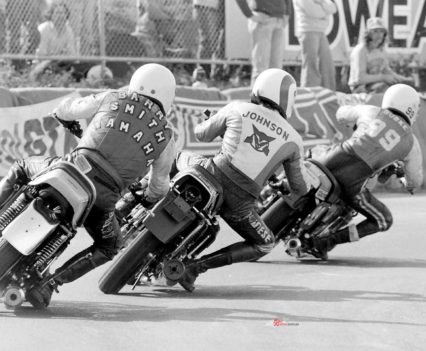 Ron Burke leads AJ Johnson and future two-time world champion Barry Smith at Calder in 1973.