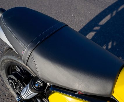 The long, flat seat suits both commuting and the Bantam’s stripped-back styling.