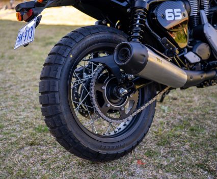 Its upswept silencer helps distinguish the Scrambler from the road-biased Gold Star.