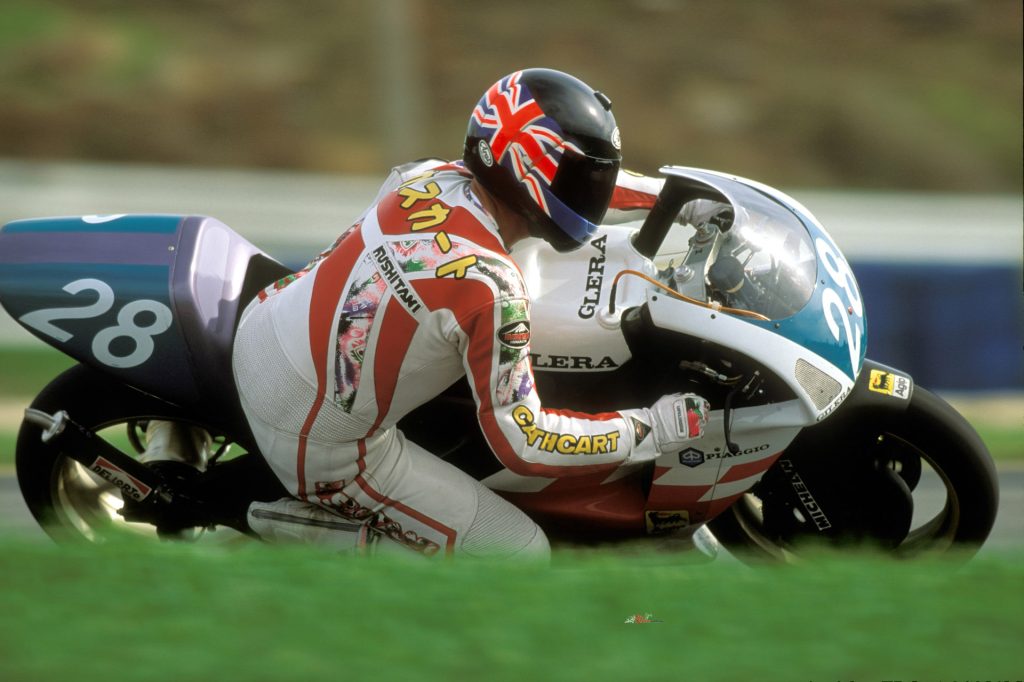 Cathcart makes full use of the GFR250’s compact chassis and exceptional cornering clearance at Vallelunga.