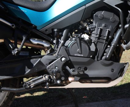 The 799cc parallel twin produces 70kW at 9250rpm and 77Nm at 6500rpm.