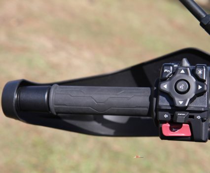 Heated grips are standard, with controls conveniently positioned on the left switchblock.