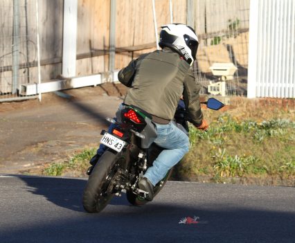 A 1370mm wheelbase contributes to the Z e-1’s nimble handling.