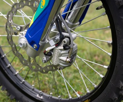 Brembo brakes provide the stopping power needed for demanding enduro riding.